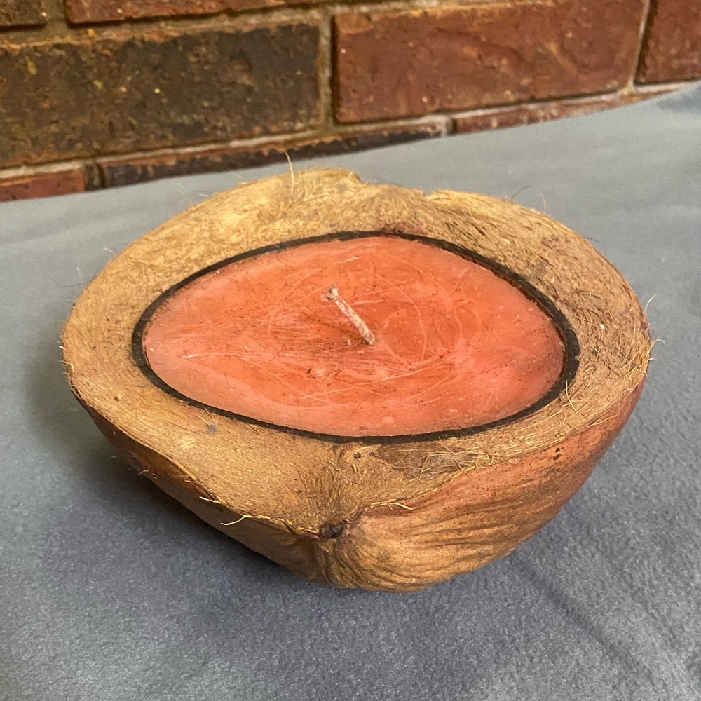Coconut candle